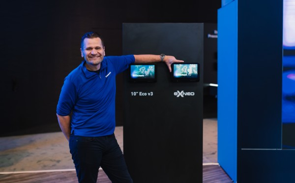 PANASONIC AVIONICS LAUNCHES eXNeo BRINGING NEW-GENERATION IFE UPGRADES TO LEGACY CABINS