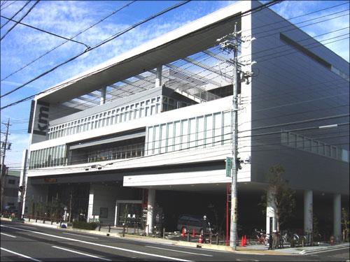 写真：三重県桑名市立中央図書館様