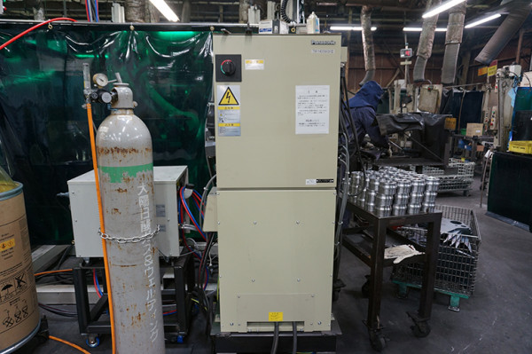 写真：TM-1400WGHのコントローラー部