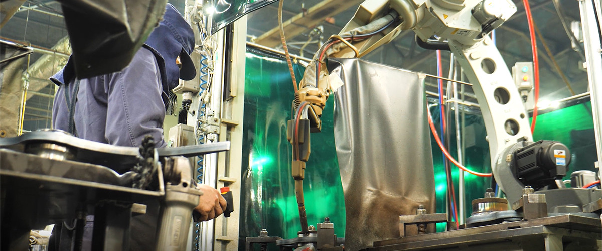 写真：工場に導入されたハイパワーTAWAERS