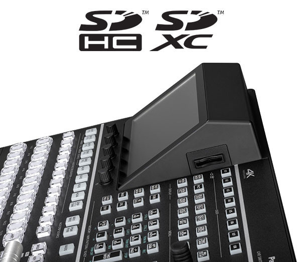 SDHC / SDXCメモリーカードスロットを装備の画像