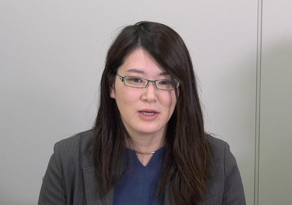 写真：営業本部 営業一部 塩野谷衣梨様