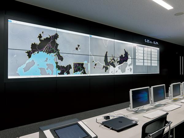 画像：広島ガス株式会社様 フラットディスプレイ 「監視マルチシステム」