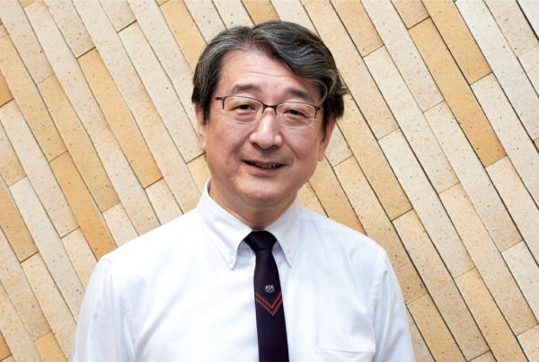 写真：学校法人 片柳学園 法人本部 ネットワークセンター 課長 内藤 優 様