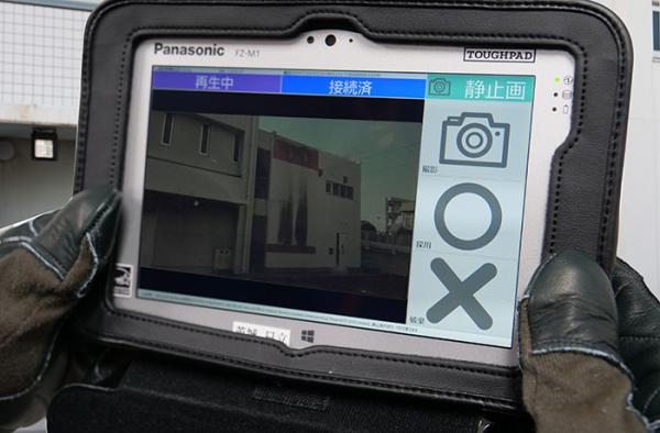 写真：FZ-M1のスナップショット機能 スナップショット機能により、特に報告したい重要な箇所だけを静止画で撮影し、共有できる。