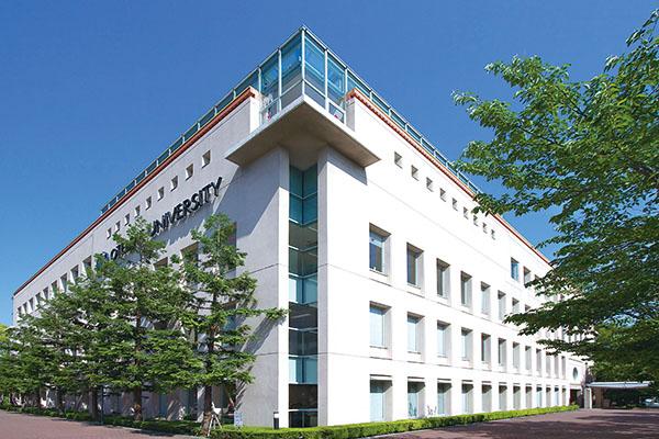 写真：学校法人大手前学園 大手前大学　さくら夙川キャンパス