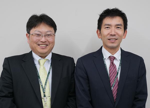 写真：株式会社 第四銀行 営業統括部 堂坂副部長様(左) 事務統括部 大日方上席調査役様(右)