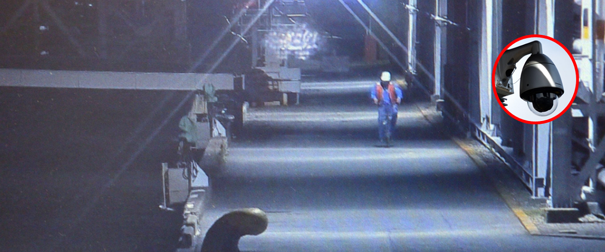 写真：セキュリティカメラシステム