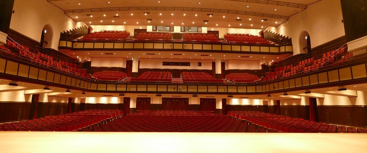 名古屋市公会堂ホールの様子