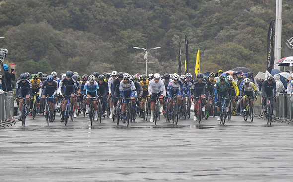 写真：全日本実業団自転車競技連盟様
