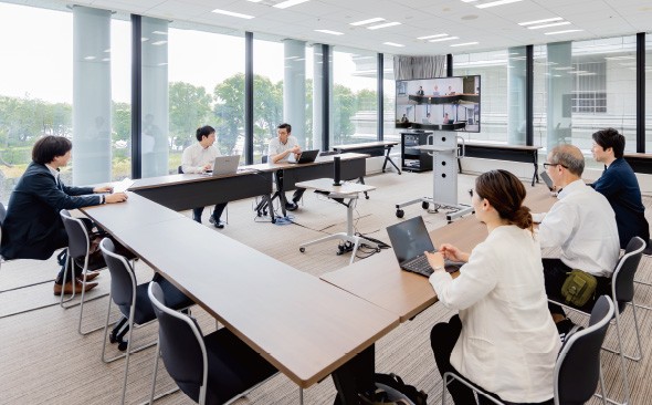 業務用ディスプレイ - パナソニック コネクト