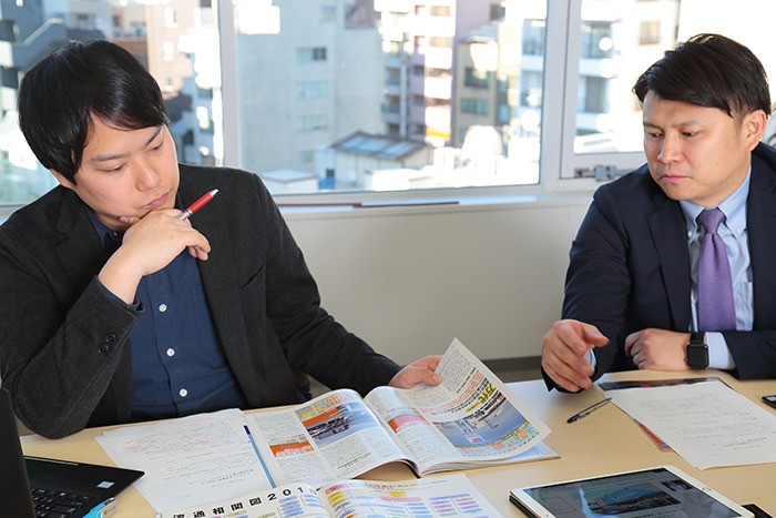 雪元さん、小平田さんが語る様子