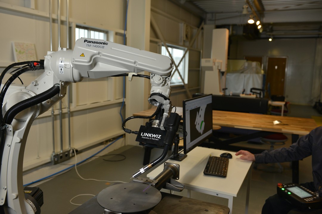 ｢L-QUALIFY｣の検証用ロボット