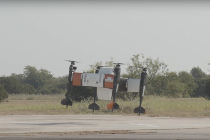 2019年8月にベル社と共同で行われた飛行実験でのAPT70