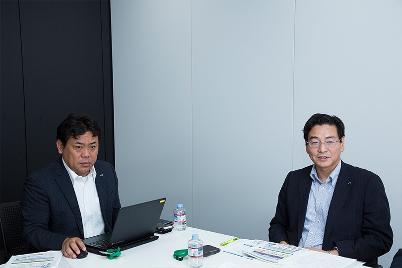 日本貨物鉄道株式会社 ロジスティクス本部営業部 担当部長 佐々木康真氏、係長 吉田剛実氏