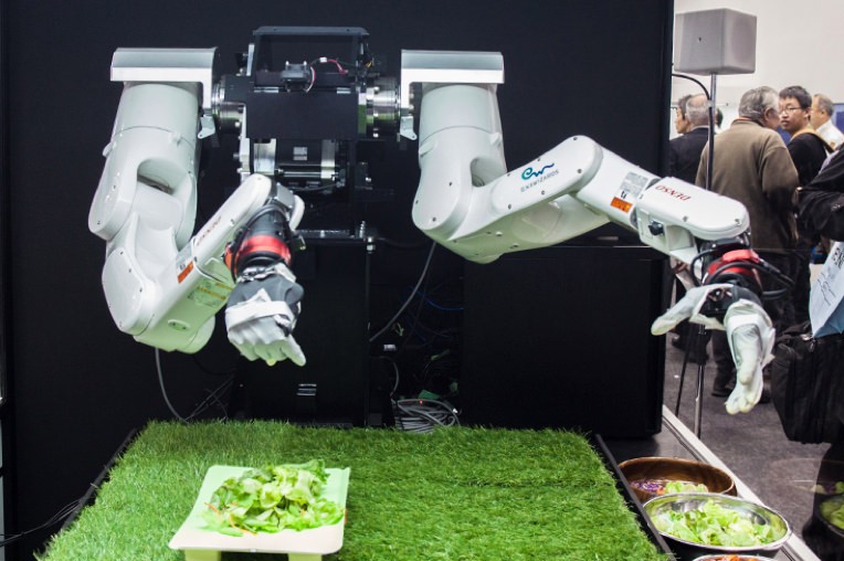 マルチモーダルAIロボット