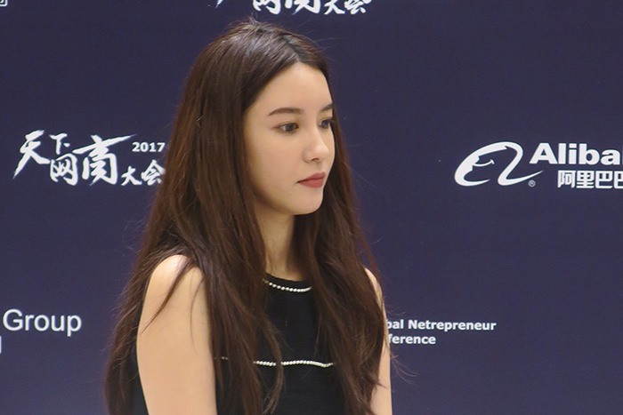 元モデルの張大奕さん