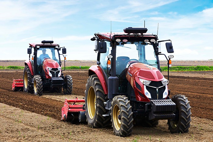 ヤンマーのロボットトラクタ