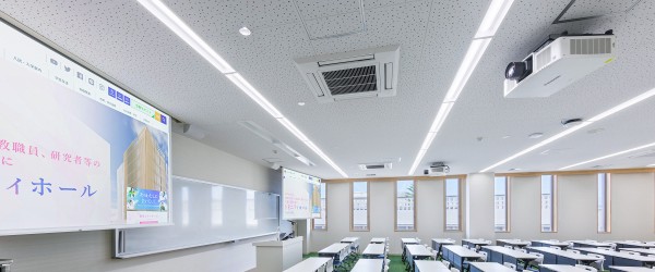 Panasonic PT-DW640LS ★6000ルーメン ランプ使用少日本製 Panasonic PT-DW640LS ☆6000ルーメン ランプ使用少日本製 Panasonic