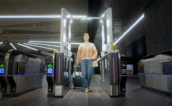 Osaka Metro納入のウォークスルー型 顔認証改札機、130駅に設置完了し、3月25日より本格運用開始