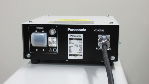 制御装置の全面部です