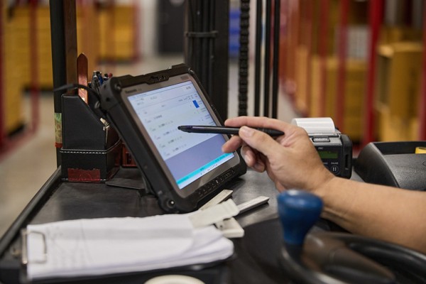 写真：タフブック