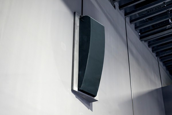 写真：RAMSAアレイ スピーカーWS-LA232