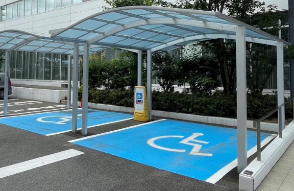 屋根のある専用駐車場