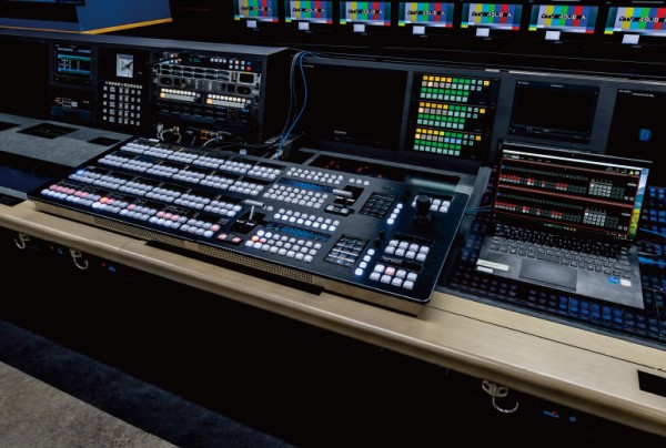 在阪放送局様で持ち回りで使用されたKairos ControlとKairos Creator