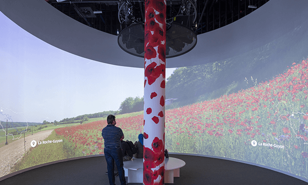 フランスパビリオン