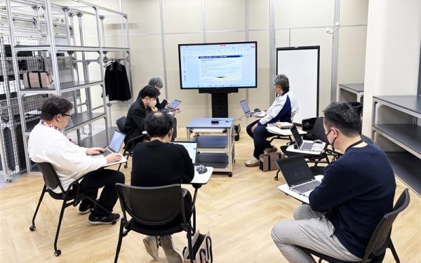 verification_service_lab_04