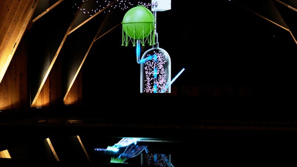 「RITE未来の森」メッシュスクリーン投映