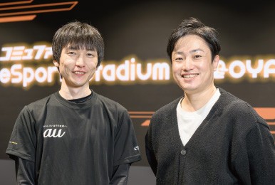 中部テレコミュニケーション株式会社　経営戦略本部　事業創造部　eスポーツ制作G　グループマネージャー　神谷 新一様（写真右）　ティー .ティーコーポレーション株式会社　第一営業本部　中部営業部　中村 太一様（写真左）　※所属は取材時のものです。