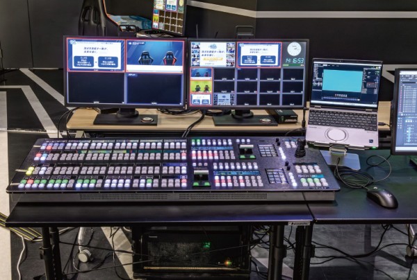 イベントで演出・配信を行うKAIROS。イベントによって設置場所も移動するなどフル稼働で活用。