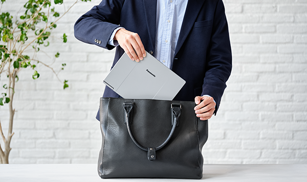 軽量、コンパクトボディ