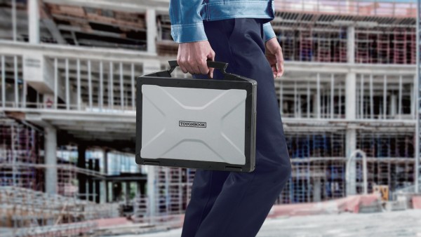 持ち運びやすい14.0型 GPU搭載の軽量・堅牢設計