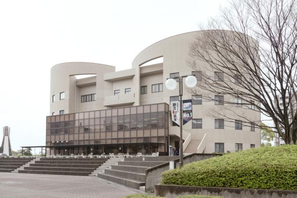 写真：九州共立大学
