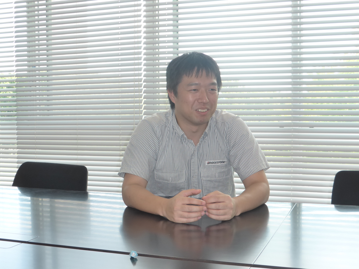 写真:株式会社ブリヂストン 久留米工場 生産管理 小林寛幸様