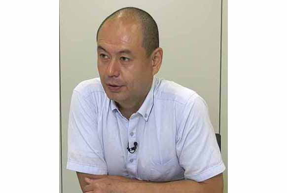 写真:RFID企画・統括・ 推進機能プロジェクト チーフスペシャリスト 内田 雄治 様
