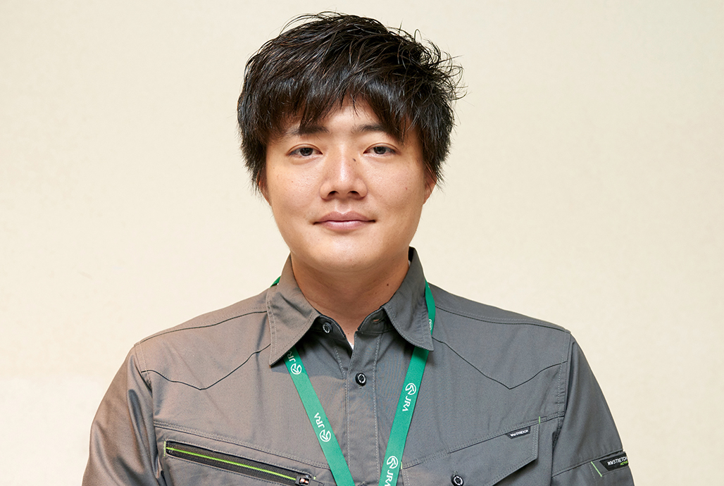 写真：日本中央競馬会 東京競馬場 建設設備課 設備係長 中村 哲也 様