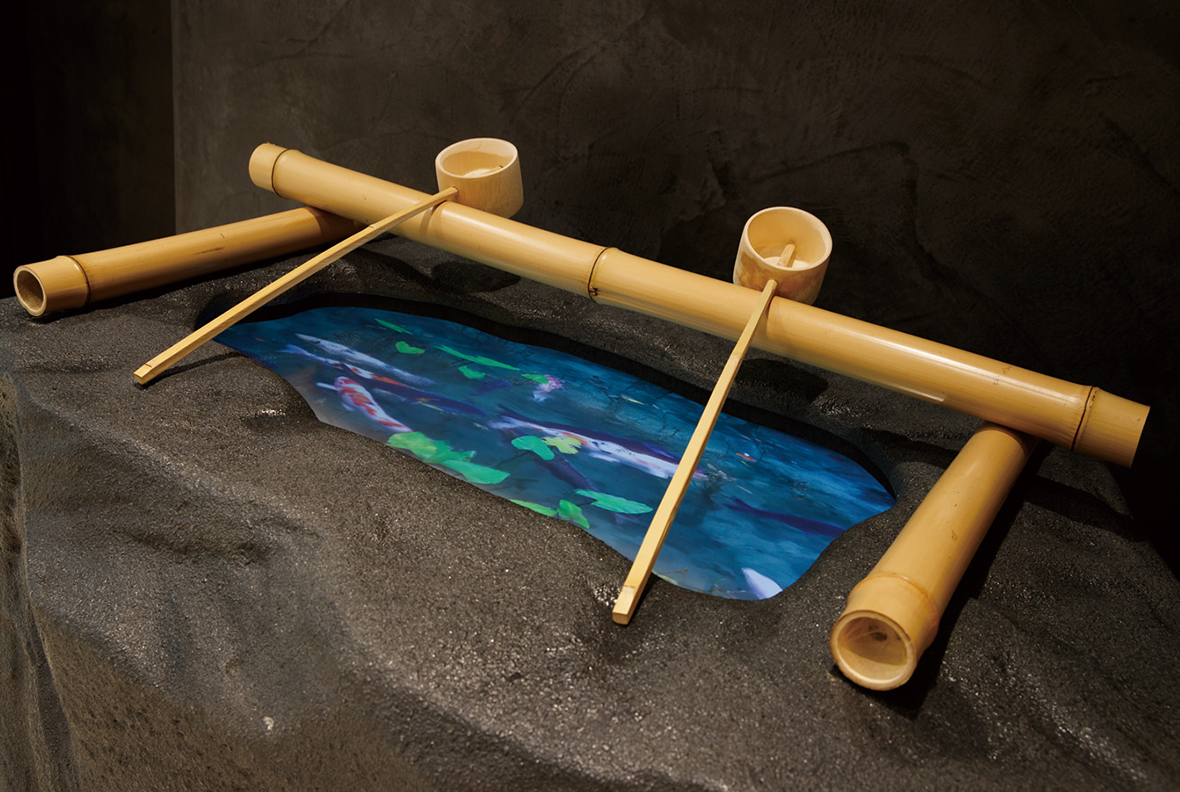 写真：和テイストのスペースに置かれた竹の柄杓。