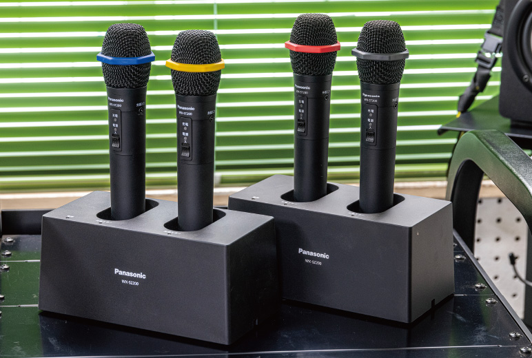 写真:デジタルワイヤレスマイクロホンWX-ST200