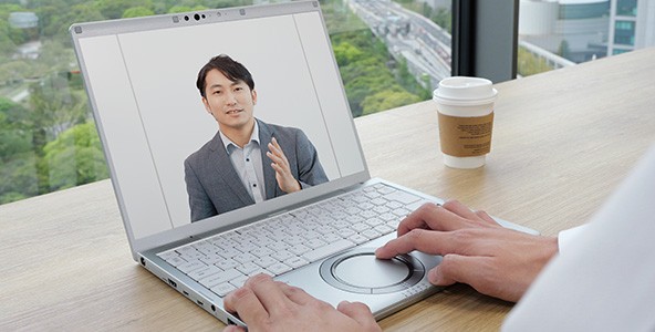 Web会議時の駆動時間が最大約30%※増加