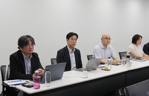 アドバイザリーボード