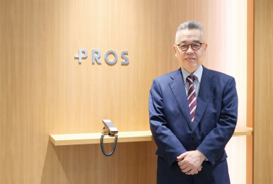 株式会社プロス　店舗運営支援事業部　カスタマアシスト部　マネージャー 営業担当　阿部 雅弘様　※所属は取材時のものです。