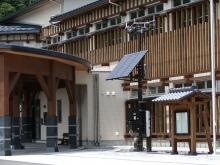 写真:観光・防災Wi-Fiステーション(長和町役場本庁舎)